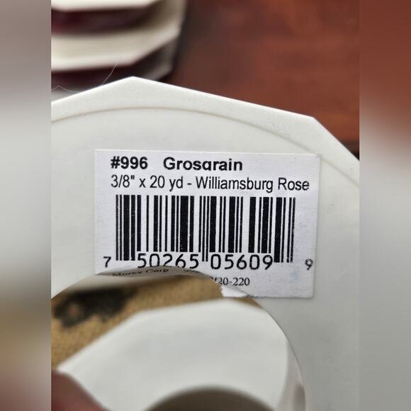 NWT 4 Spools of #996 Williamsburg Rose Grosgrain Ribbon 3/8"x20yd each - Picture 4 of 4